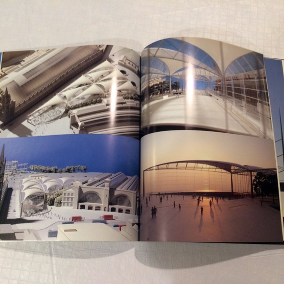 Foster Associates: Recent Works (Architectural Monographs, No 20) Paperback book - Picture 12 of 16
